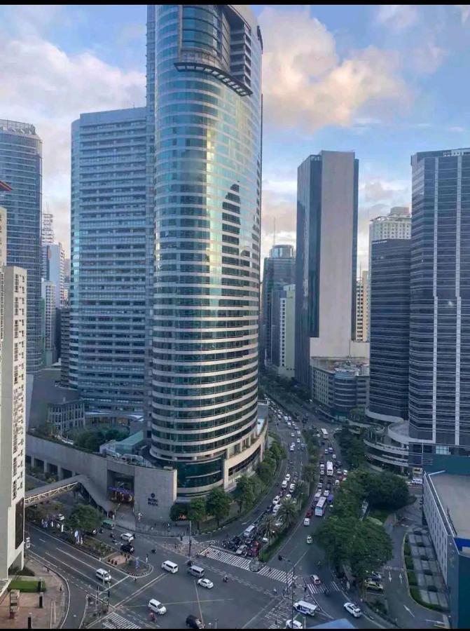 Air Residences Deluxe * Manila